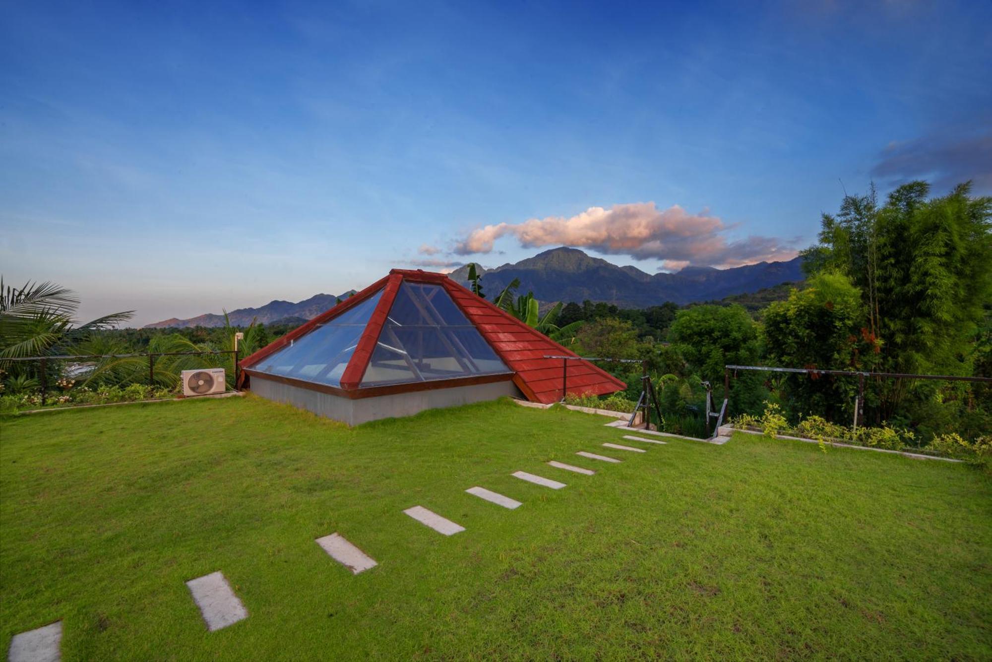 Villa Ambara Sumberkima Banyuwedang Exterior foto
